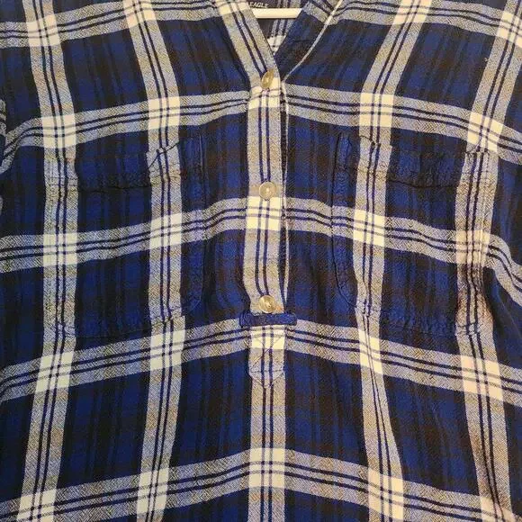 American Eagle Boyfriend Fit Flannel - Size Large - 3/4 Button Up - Picture 2 of 5